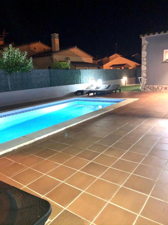 Villa Casa en L Escala con piscina y WIFI free L' Escala Exterior foto