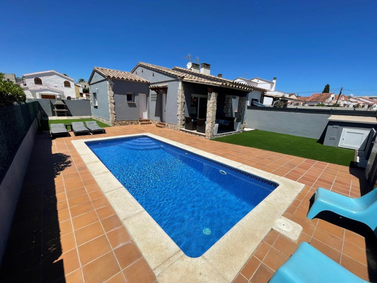 Villa Casa en L Escala con piscina y WIFI free L' Escala Exterior foto